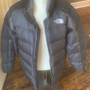 North face puffer coat. Youth 14/16
